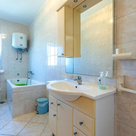 Apartment Lovely In With Kitchen *